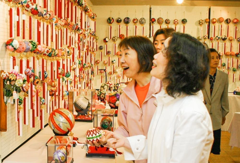 栃尾てまりまつりの様子